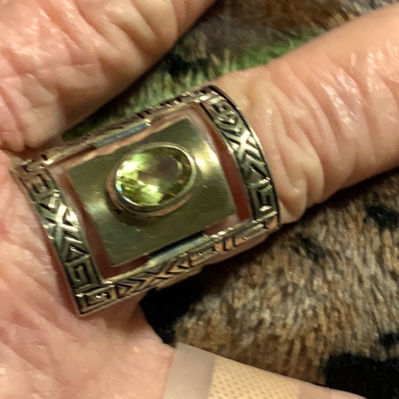 Size 7 .925 SS Aztec 1.15ct Brazilian Yellow Quartz - Picture 6 of 7